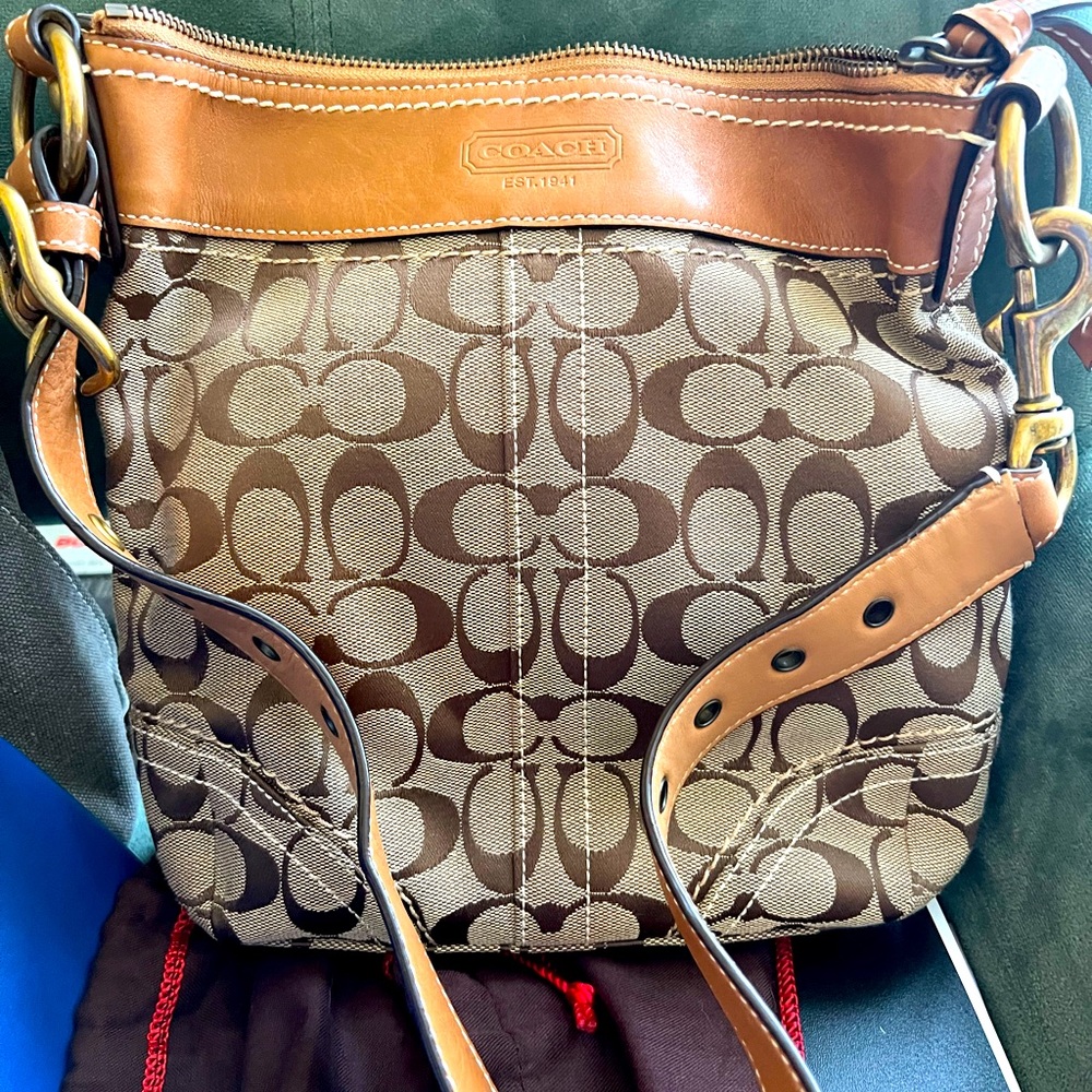 Coach signature logo 2-way handbag - 2000s era (tan/beige)